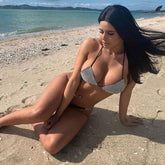 Bikini de triángulo deslizante de pierna alta - Negro